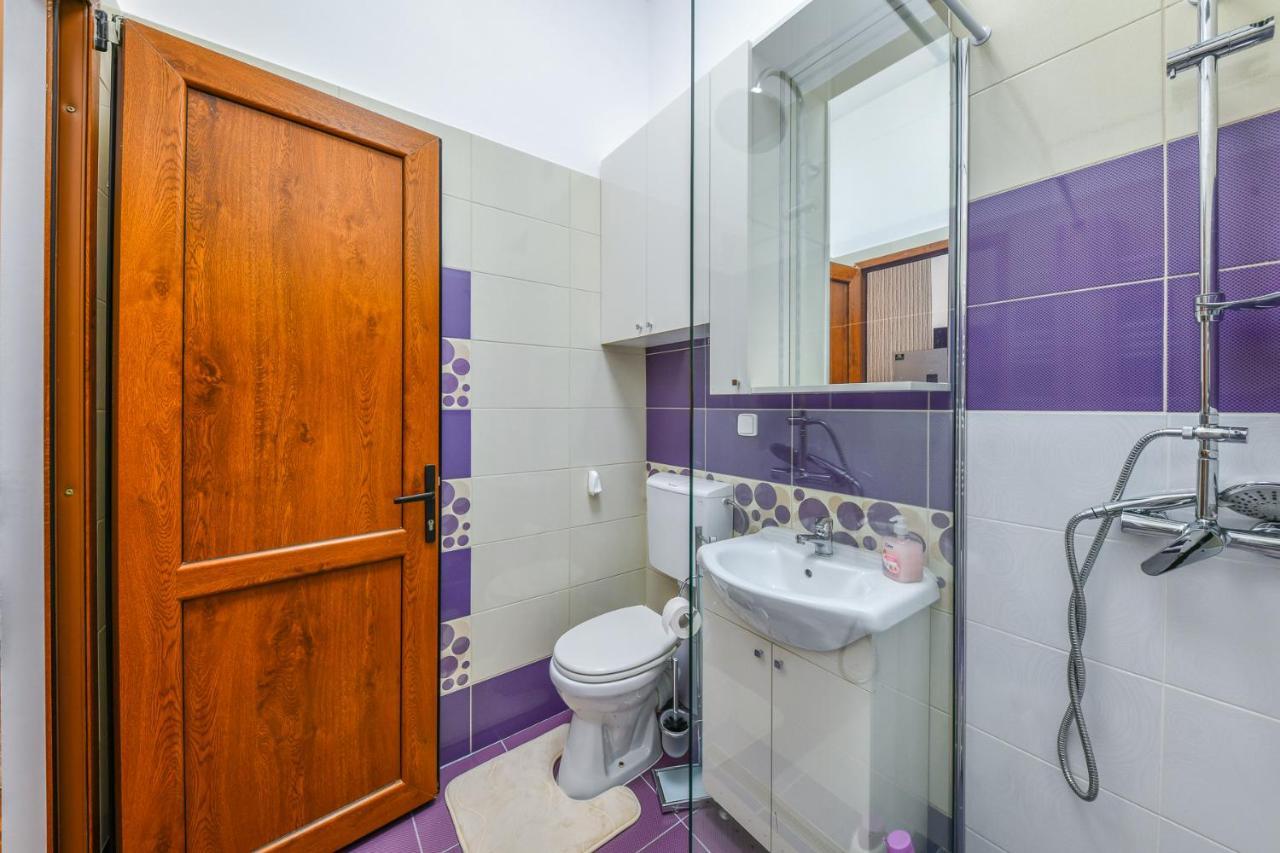 Glam Apartment Cluj-Napoca Ngoại thất bức ảnh