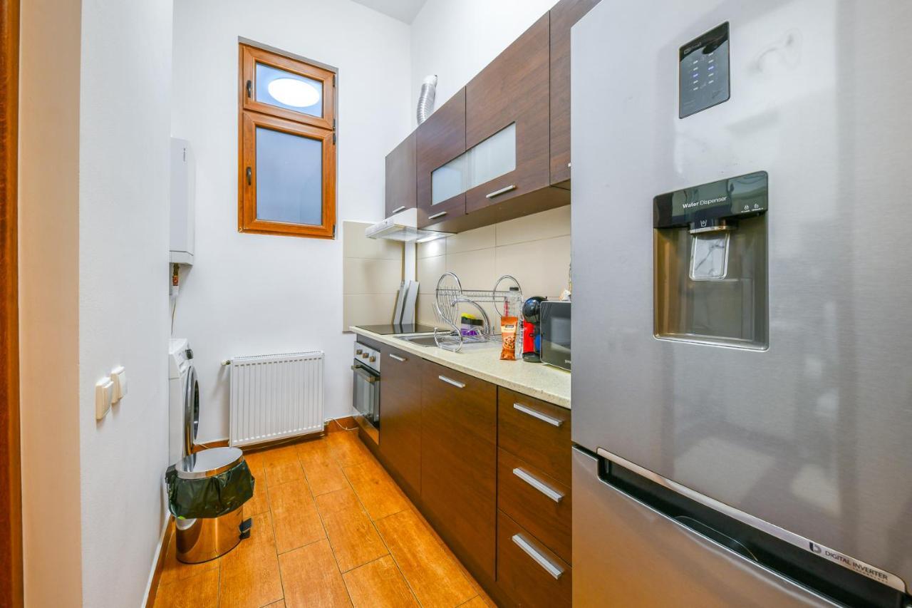 Glam Apartment Cluj-Napoca Ngoại thất bức ảnh