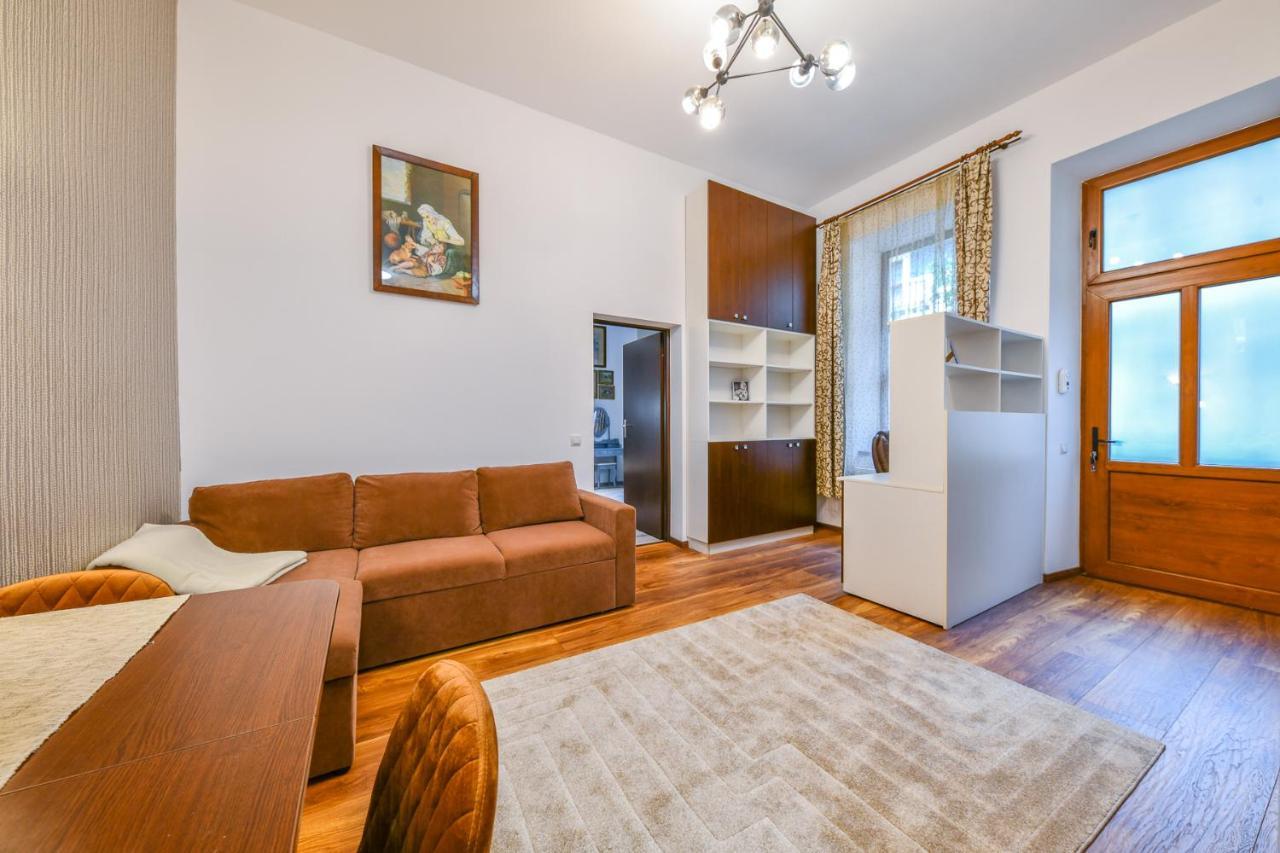 Glam Apartment Cluj-Napoca Ngoại thất bức ảnh