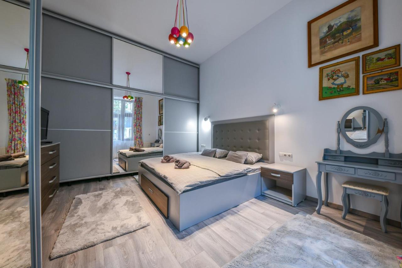 Glam Apartment Cluj-Napoca Ngoại thất bức ảnh